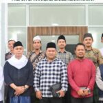 Kasubdit Ma’had Aly dan Ketua AMALI Serahkan Bantuan untuk Ma’had Aly Terdampak Banjir dan Longsor di Aceh